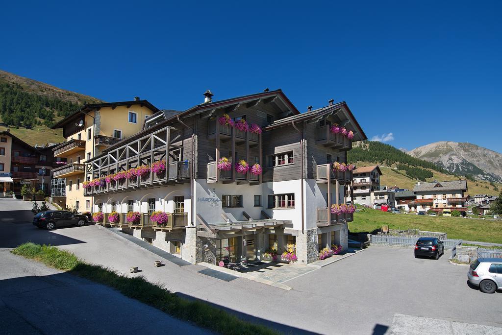 Hotel Marzia Livigno Kültér fotó