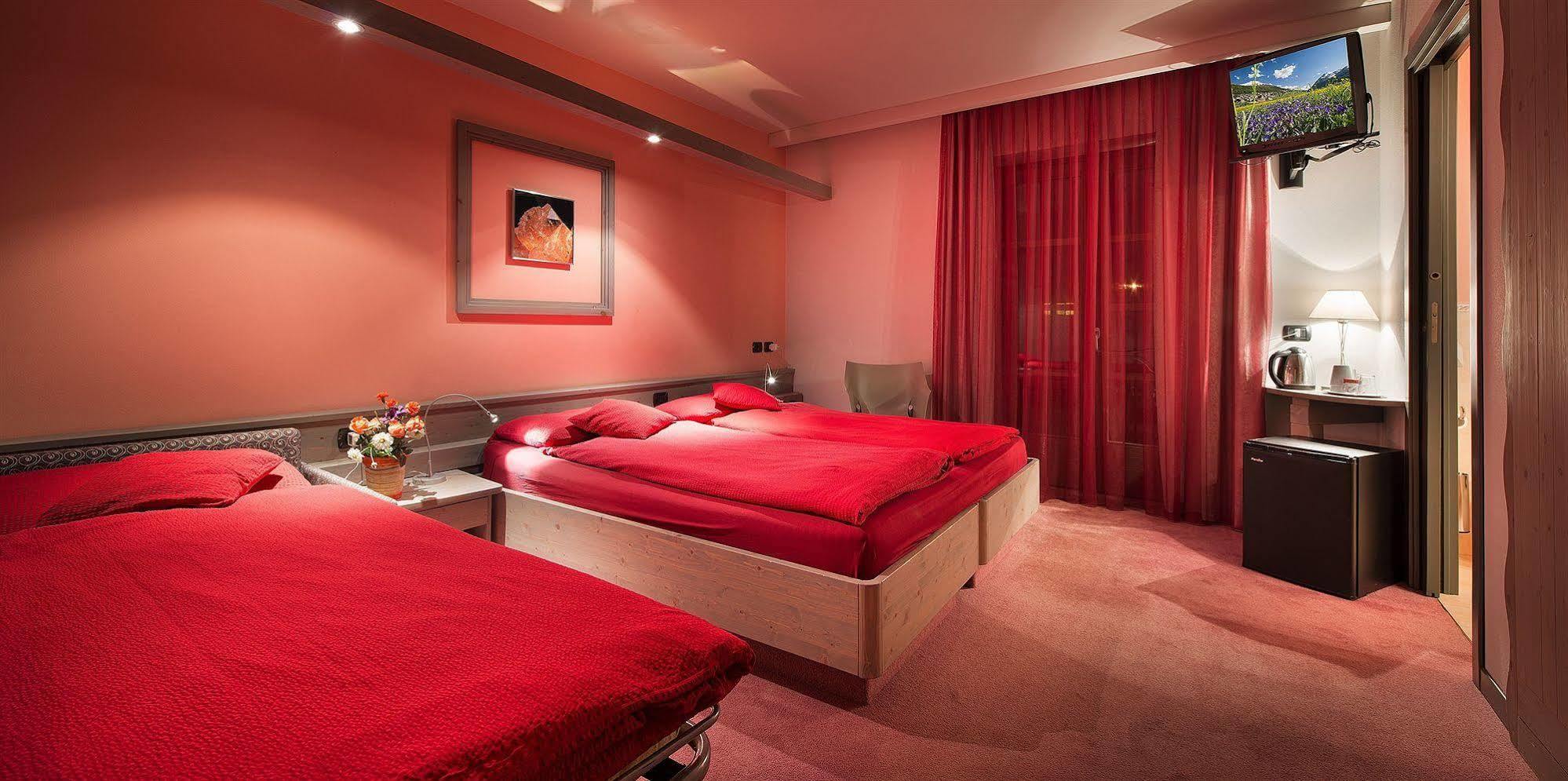 Hotel Marzia Livigno Kültér fotó